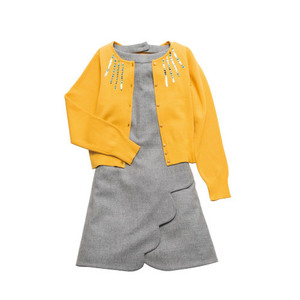 ブラウス カーディガン スカート ザッツ 紅白宣伝部 が見つかりました コレカウ Jp