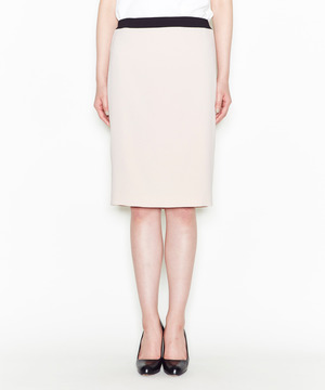 白のスーツ ビビット が見つかりました コレカウ Jp