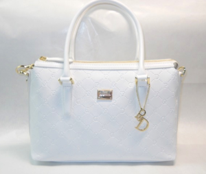 テレビで使われたマザー ゲーム 彼女たちの階級 の衣装一覧